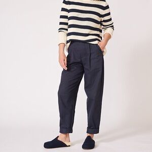 COMMBI The Woolie Burro in Navy on the Shearling Footbed Women’s size 10